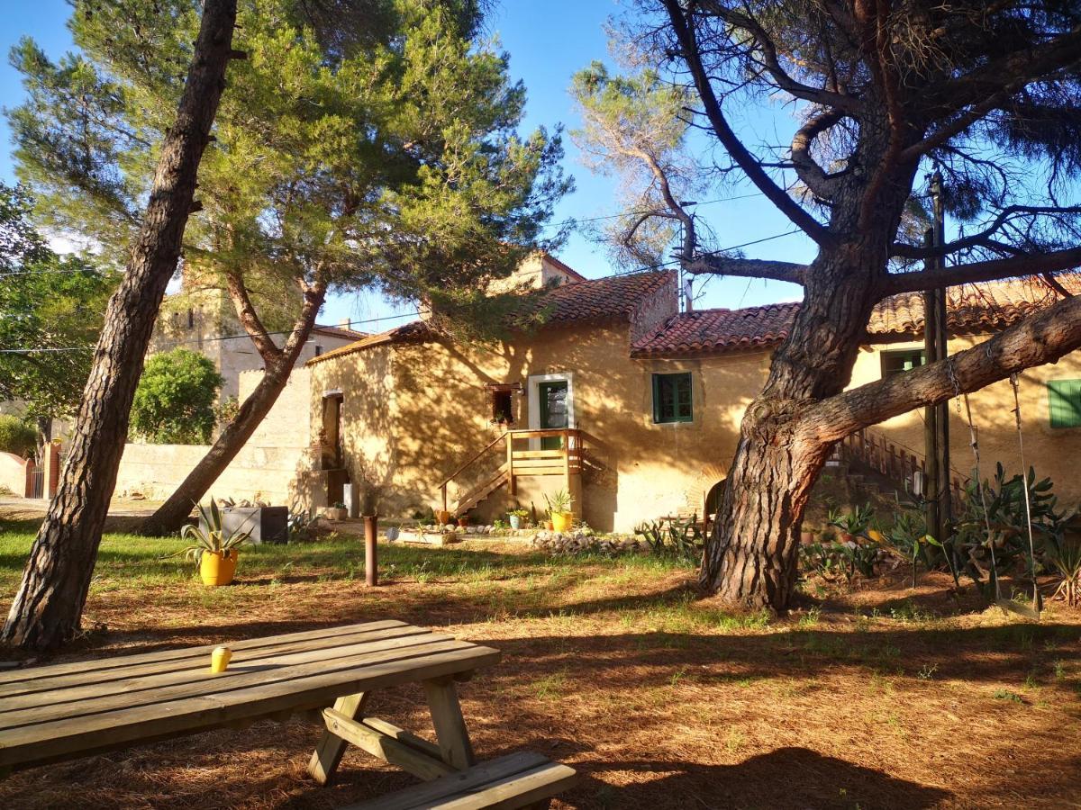 Maison Entiere Hameau Monastir Del Camp Passa 外观 照片